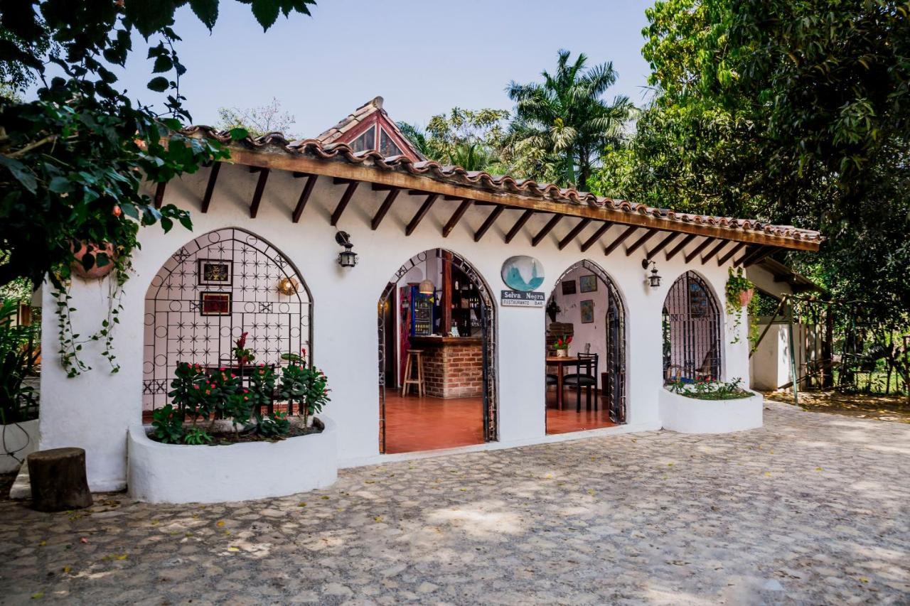Hotel Restaurante Selva Negra Turbaco 外观 照片